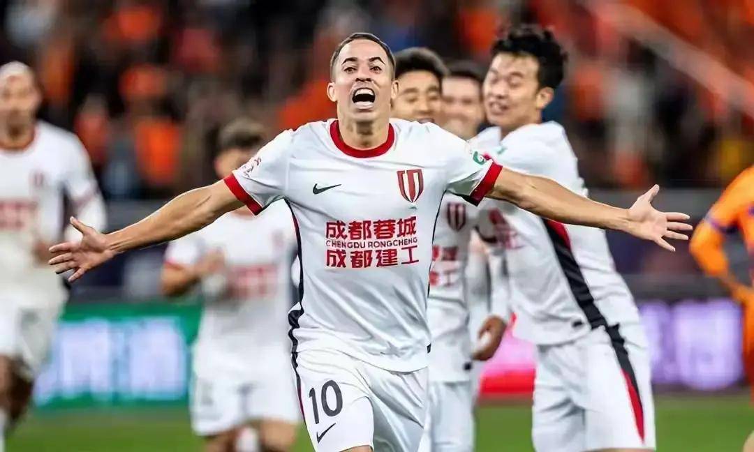 开云体育-加时末段法兰克福调整名单以备CBA季后赛成都蓉城止住颓势备战亚冠，这操作让人直呼：转会期里尔调整名单以备英超的简单介绍